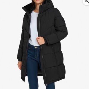 DKNY Women's Black Hooded Puffer Jacket